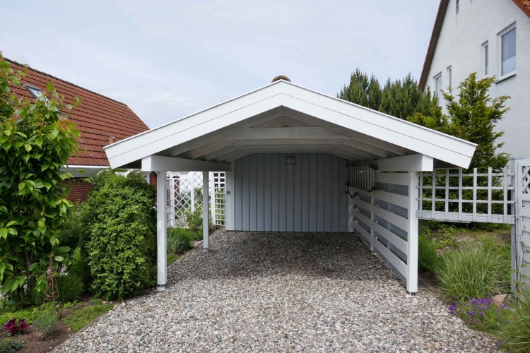 Hvid carport